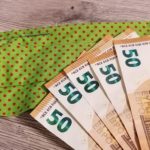 Geld, Scheine, Maske