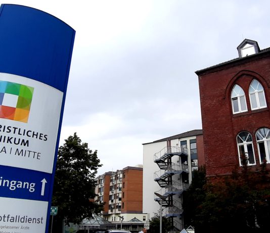„Kein Geld. Keine Versorgung“: Kliniken Unna, Werl und Soest protestieren gegen Sparpläne der Regierung