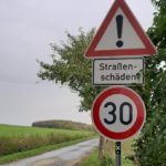 30 wegen Fahrbahnschäden