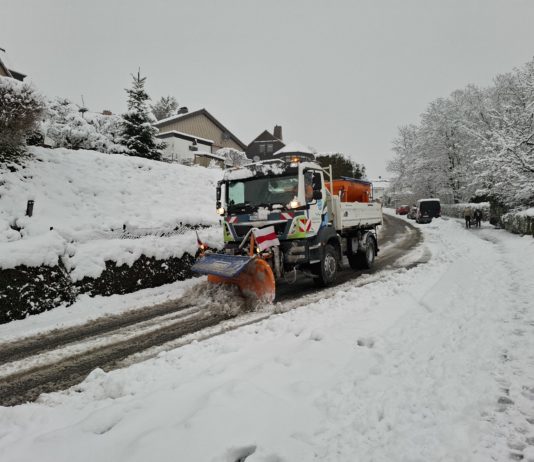 Frost, Schnee, Glätte: Ersten Kommunen im Kreis geht das Streusalz aus – Winterdienst Bergkamen bereits im 11. Volleinsatz