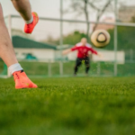 Gewalttätiger Streit bei Jugend-Freundschaftsspiel in Fröndenberg – Trainer will schlichten und bezieht Prügel