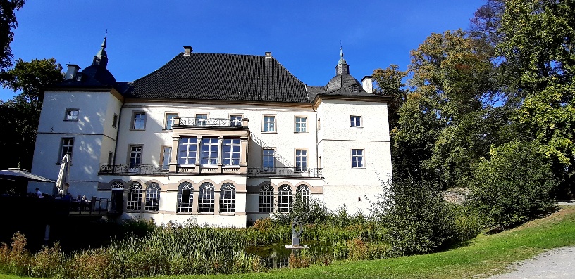 Tage-der-G-rten-und-Parks-Kinder-lernen-wie-B-ume-sprechen-Haus-Opherdicke-bietet-Workshops-und-freien-Eintritt