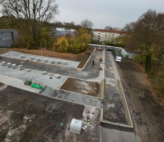 Brockhausplatz für neuen Geh-/Radweg und Parkplatz bis Jahresende gesperrt
