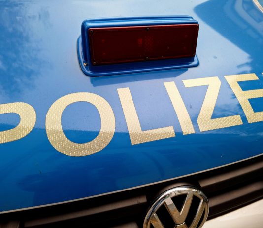 Polizeieinsatz an Dortmunder Kolleg – Schüsse aus Druckluftwaffe, sieben Verletzte durch Reizgas