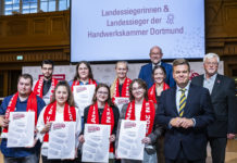 Unnaer Goldschmiedin Sarah Schipper ist eine der neun besten Handwerksgesellinnen und -gesellen in NRW