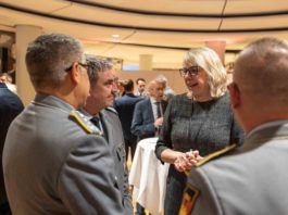 „Mehr Stärke und Sichtbarkeit unserer Streitkräfte“ – FDP-Politikerin aus Schwerte ist neue Beauftragte für die Bundeswehr