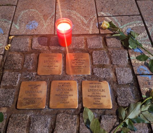 Stadtführungen, Gebete, Musik und Kranzniederlegung zum Gedenken an das Novemberpogrom 1938