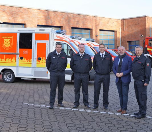 Sechs neue Fahrzeuge für Feuerwehr und Rettungsdienst Unna angeschafft – Stadt investiert 1,1 Millionen Euro