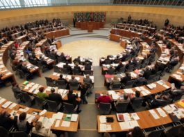 Wählen in NRW schon ab 16: „Jetzt muss die Bildungsarbeit beginnen, mit Schulen, Jugendverbänden, Zivilgesellschaft“