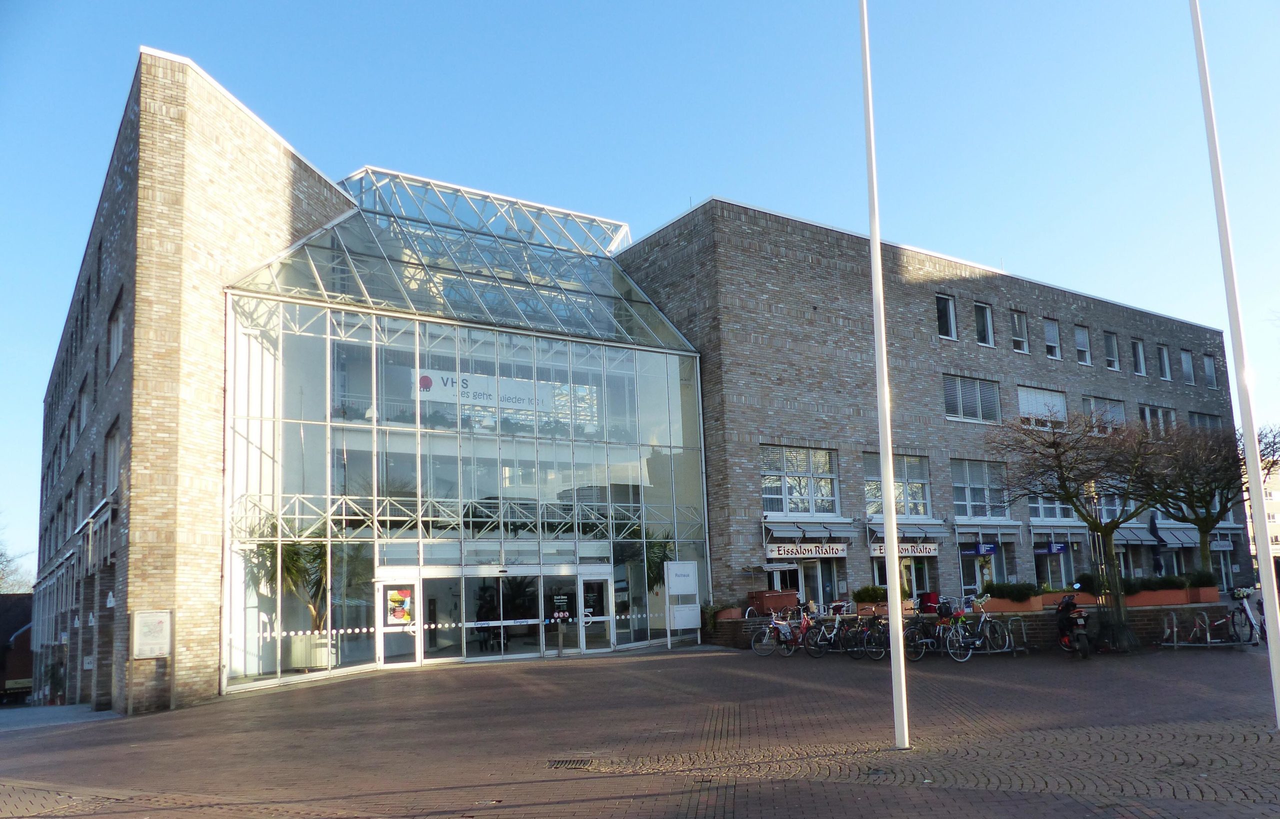 Weniger-Not-mit-der-Notdurft-ffentliche-Toilette-im-Rathaus-Unna-f-r-65-000-ein-Jahr-im-Probebetrieb