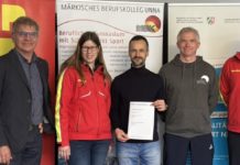 Mehr Rettungsschwimmer für Unna: Märkisches Berufskolleg und DLRG besiegeln ihre Kooperation