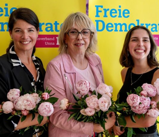 FDP Kreis Unna nominiert Frauentrio zur Landtagswahl – Susanne Schneider erneut Spitzenkandidatin