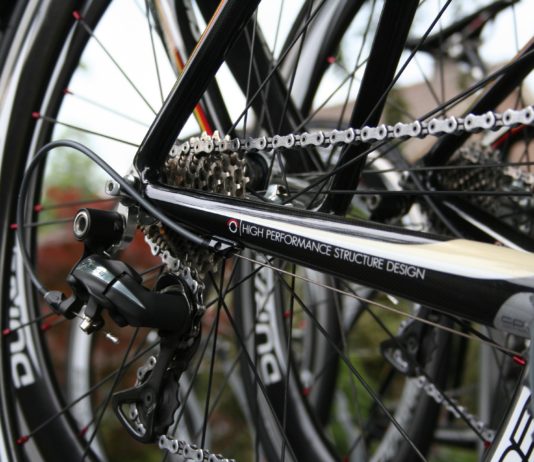 Rennradfahrer in Fröndenberg schwer verunglückt