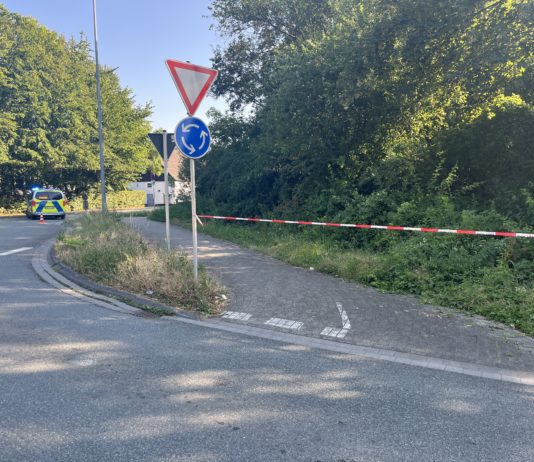 „Ich muss hier durch – nur ganz kurz“: Polizisten müssen sich zunehmend für Absperrungen rechtfertigen