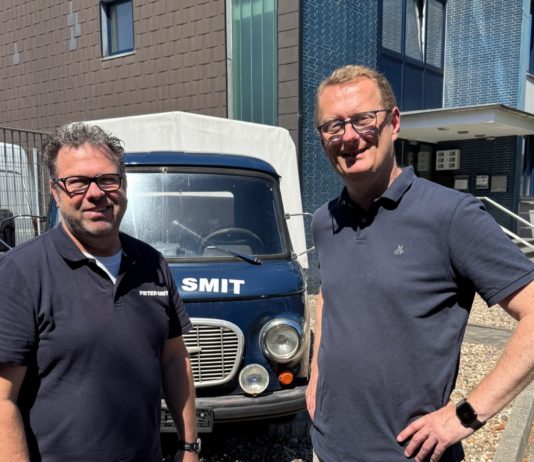 Kaczmarek (SPD) lobt Pieter Smit Show Service Unna als Beispiel für positive Wirtschaftsentwicklung