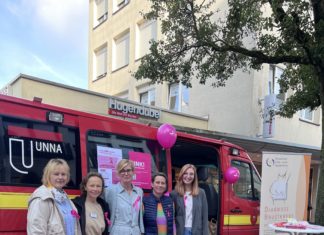 Unna ist pink: Gelungener Auftakt zum Brustkrebsmonat Oktober